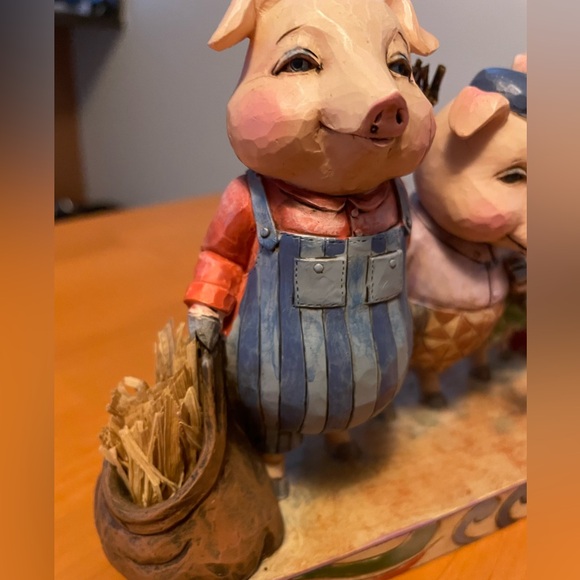 Jim Shore “Chinny-Chin-Chins” three little pigs. - Picture 3 of 5